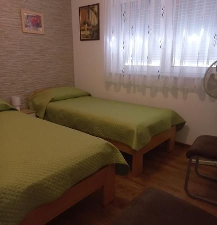 塞扎纳Apartma Majda公寓 外观 照片